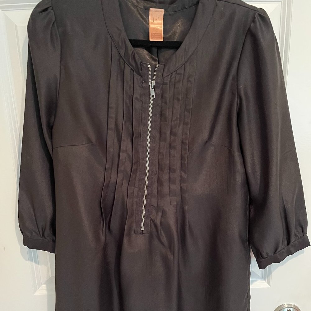Long Elegant Legs (LEL) - Black Tunic - Size: S